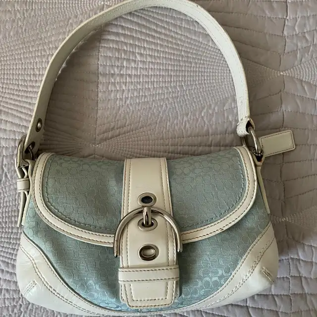 Coach White and Blue Mini Soho Shoulder Bag in Women's - Bags & Wallets in City of Toronto - Image 3