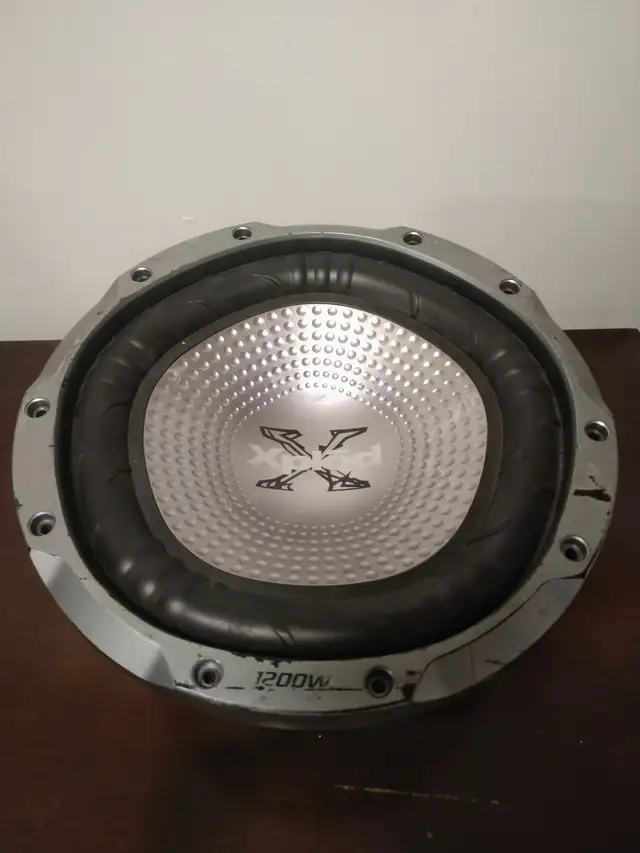 10" Sony subwoofer in Audio & GPS in Gatineau - Image 3