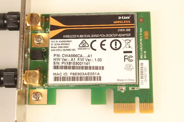 D-LINK WIRELESS N300 DUAL BAND PCI EXPRESS DESKTOP ADAPTER DWA-5 in Networking in City of Toronto - Image 4