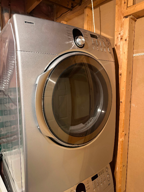 Selling dryer for parts in Washers & Dryers in Kitchener / Waterloo - Image 2