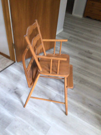 Wooden high chair 