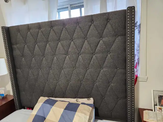 Ensemble Grand Lit (Queen) COMPLET - Matelas Bambou - État NEUF in Beds & Mattresses in City of Montréal - Image 6