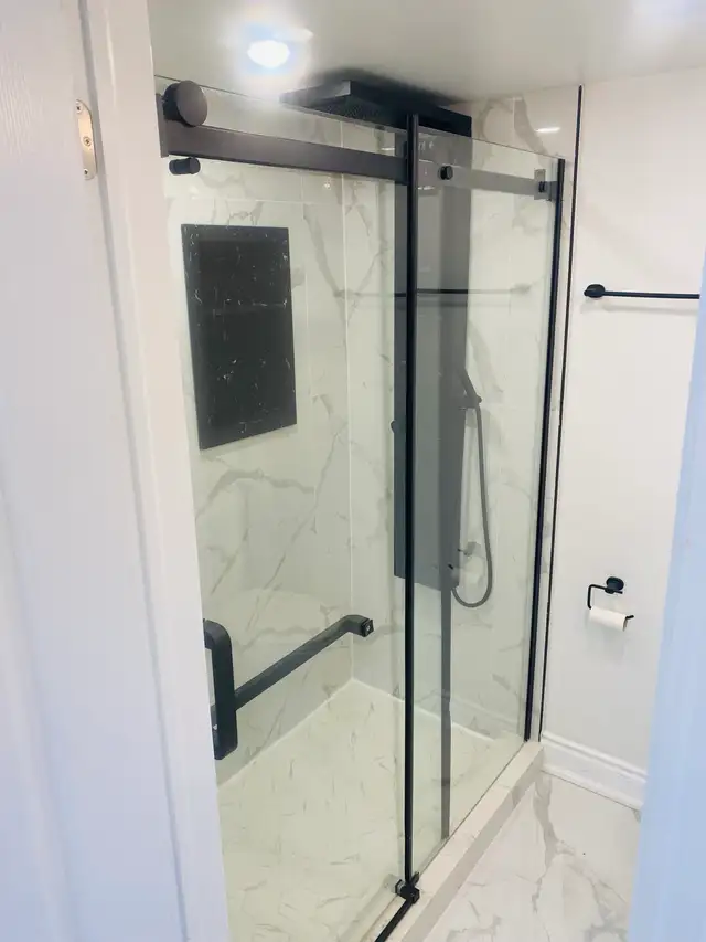 2 bedroom , One bathroom and one kitchen Basement in Milton in Long Term Rentals in Oakville / Halton Region - Image 4