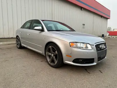 2005 Audi S4 4.2L V8 very clean, mint condition 