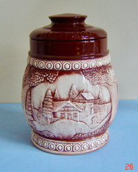 Vintage 1976 Peak Freans Cookie Jar - Bavarian Biscuit Barrel