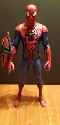 The 2012 Spider-Man 10" Action Figure Electronic Talking 2012