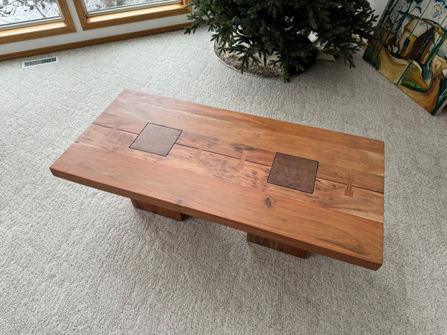 Structube Connor coffee table; solid acacia wood in Coffee Tables in Winnipeg - Image 3