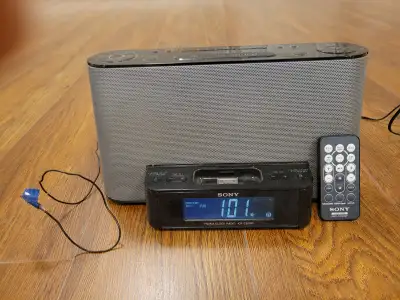 Sony speaker dock clock radio for ipod & iphone
