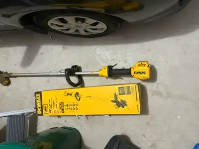 Dewalt 20V MAX Cordless 13-inch String Trimmer Part only, View more