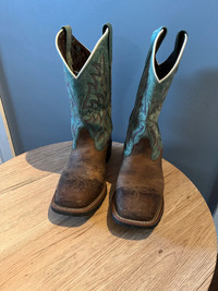 Ariat Laredo Boots 7.5 Women’s 