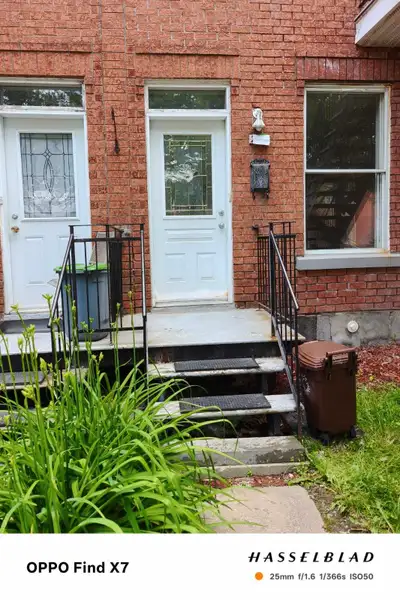Spacieux Appartement grand 3 et demi près du métro Pie-IX