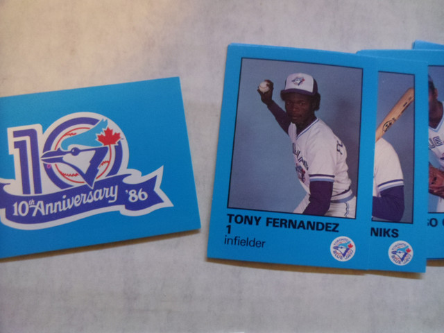 TORONTO BLUE JAYS-Complete Players Safety Sets. in Arts & Collectibles in Oakville / Halton Region - Image 3