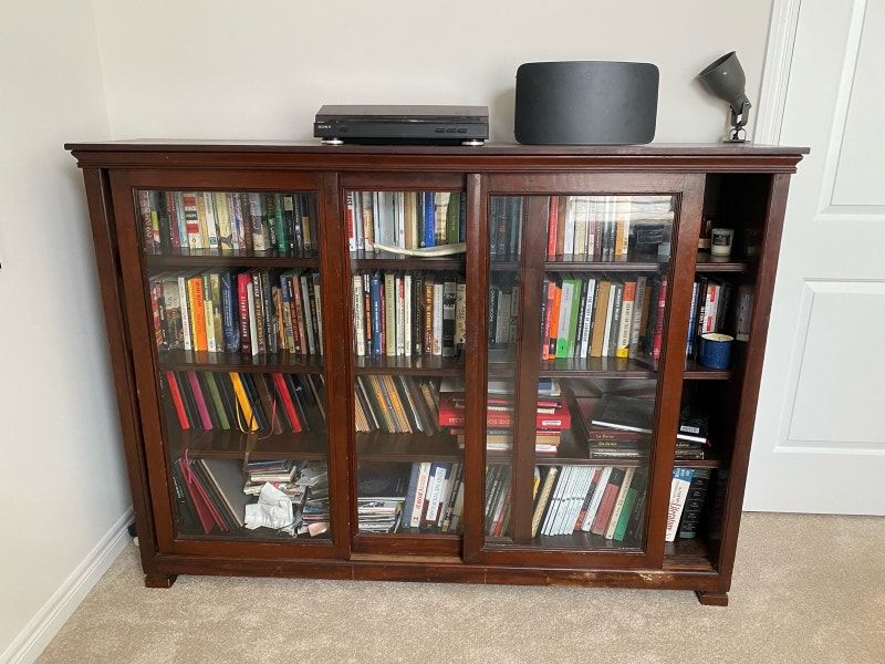 Free bookcase Free Stuff Kitchener / Waterloo Kijiji