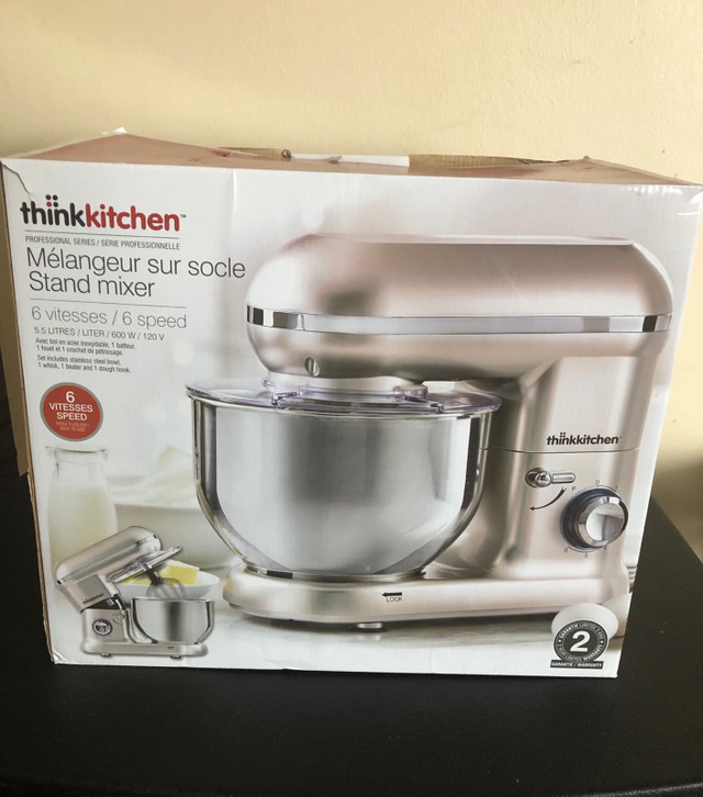 *Like NEW* Stand Mixer dans Vaisselle et articles de cuisine  à Ville de Montréal