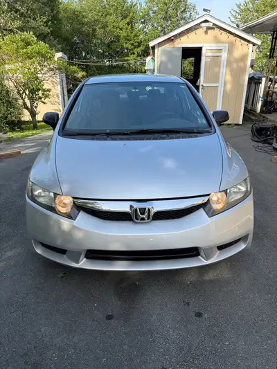 Selling my 2010 Honda Civic DX. Has 295 000 km's and will increase as it is still my daily driver. B...