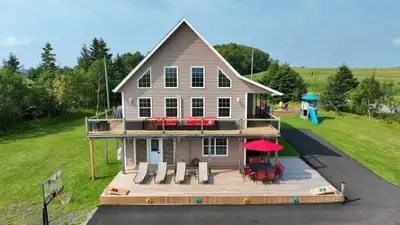South Rustico, PEI Long-Term Furnished Rental – 4 Bed / 3 Bath Home on a gorgeous waterview lot in S...