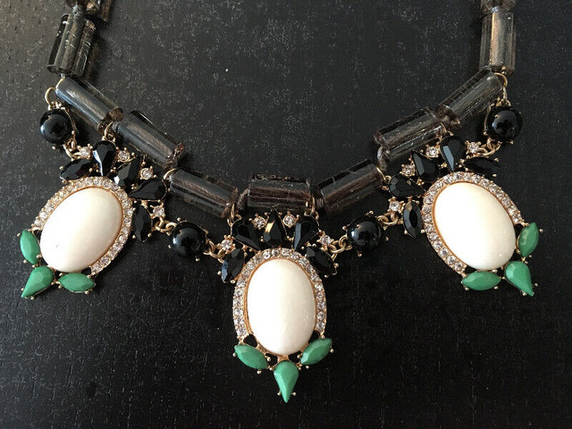 Bracelets Shamballa / collier necklaces dans Bijoux et montres  à Trois-Rivières - Image 2