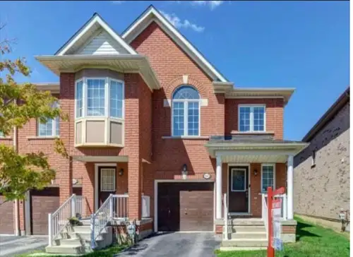 3 bedroom, 2.5 bathroom townhouse with large basement available from July 1 Large Master Bdrm w/ W/I...