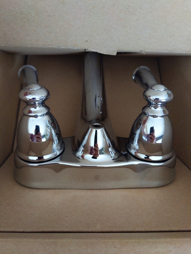 Bathroom faucet Plumbing, Sinks, Toilets & Showers Calgary Kijiji