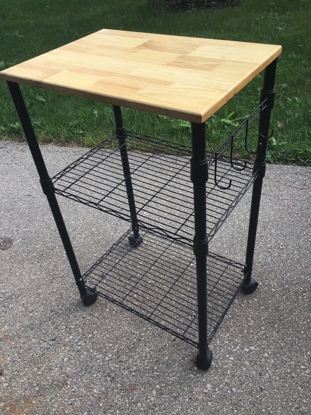 Moving Metal w/wood top  cart/table w/casters 21" x 15" x 35" H in Other Tables in Oakville / Halton Region