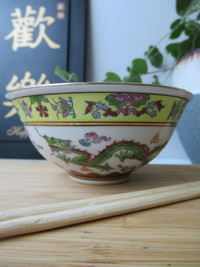 Porcelain Rice Soup Bowl "Green Dragon & Pink Phoenix", China