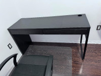 Ikea Micke desk (long) black