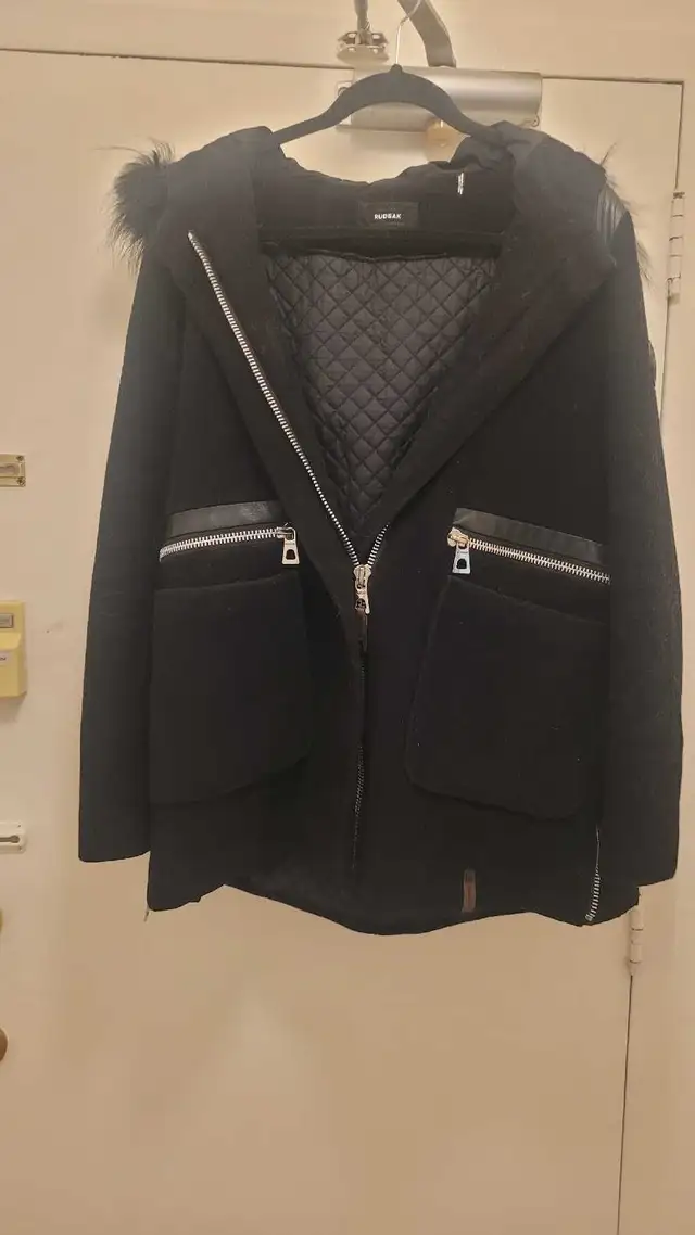 Rudsak Jacket in Women's - Tops & Outerwear in City of Toronto - Image 4
