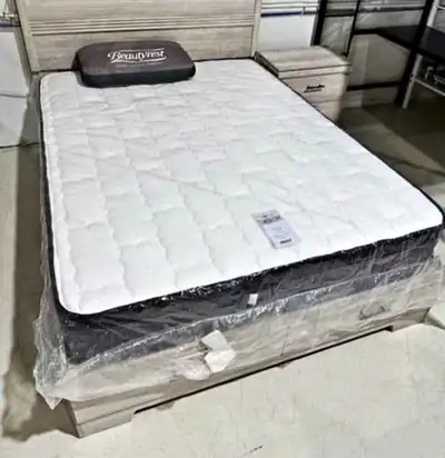 MISSISSAUGA / PEEL REGION BIGGEST SALE, MATTRESSES WITH NO TAX, SALE SINGLE, DOUBLE, QUEEN & KING SI...