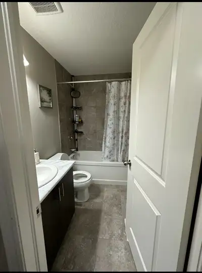 Private room is available for rent from 1 June 2026. Utilities are included in the rent like hydro,...