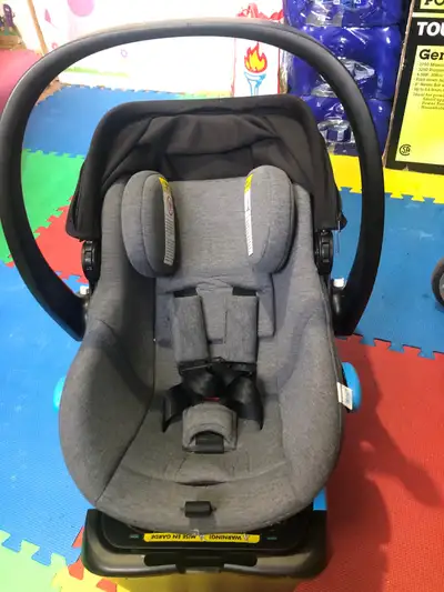 Nice baby car seat