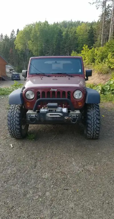 Jeep Wrangler JK Islander 2008 Moteur V6, manuel, 6 vitesses Winch 9500 livres 118,000 kilomètres (à...