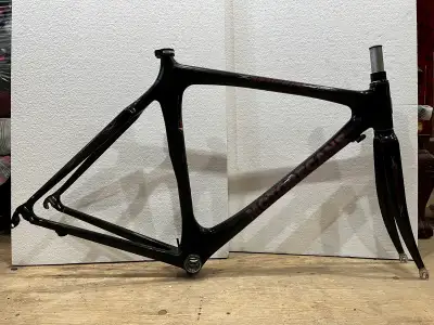 53 cm motobecane carbon frame & forks, View more