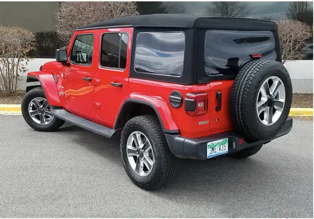 2021 Jeep Rubicon Soft Top in Auto Body Parts in Oshawa / Durham Region - Image 2