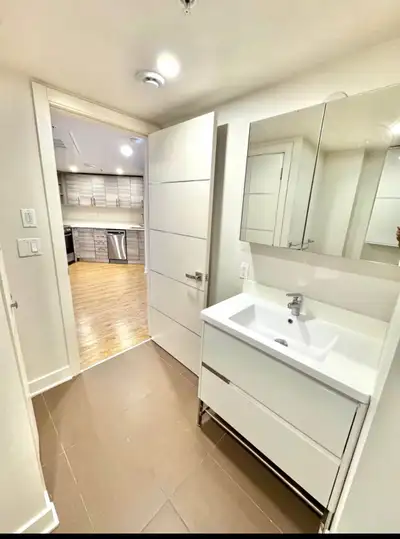 ✨ À LOUER – Magnifique condo 3½ à Bois-Franc, Saint-Laurent! ✨ 1300 boulevard Alexis-Nihon, Saint-La...