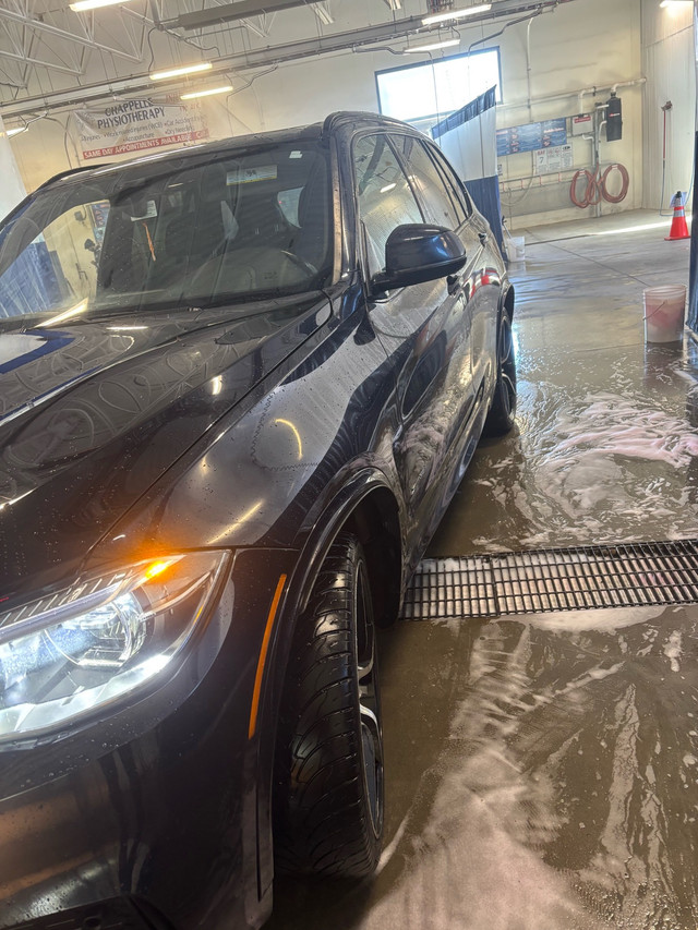 2018 bmw x5 35i in Cars & Trucks in Edmonton - Image 2