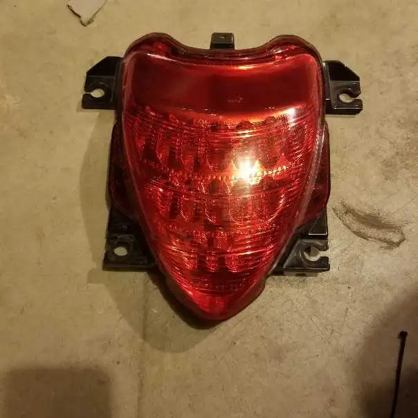 M109R Motorcycle Tail Light in Motorcycle Parts & Accessories in Calgary - Image 2