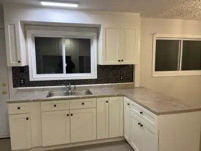 This unit is located in Woodlawn area around all amenities. New kitchen everything freshly painted....