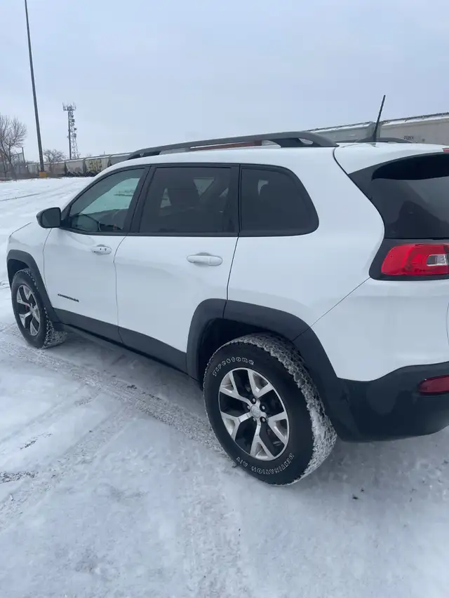 jeep cherokee trailhawk64722631905155121