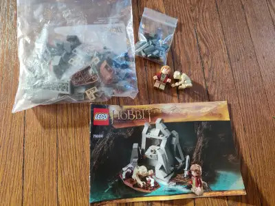 Lord of the Rings sets retired, also separate minifigs for the LOTR enthusiast! [SOLD] $50 Escape fr...