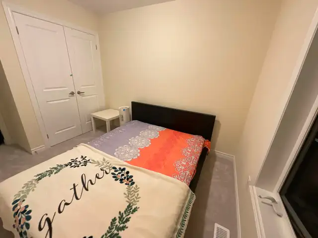 Rooms for rent63804735810691124