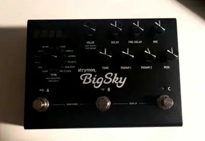 Strymon Big Sky Midnight Edition pedal, View more