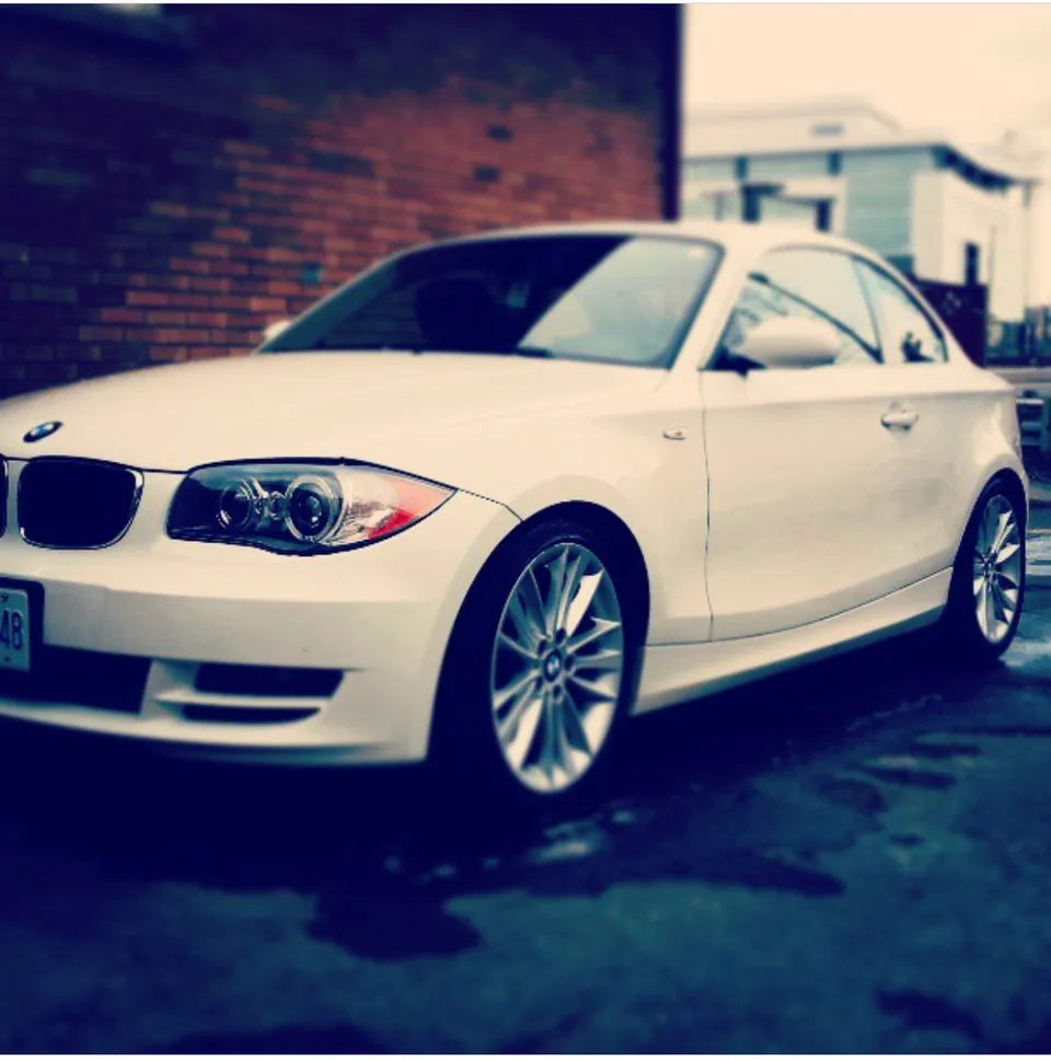 2009 BMW 128i Coupe + Sports Package