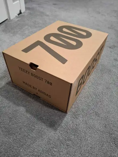 Limited edition can't buy anymore mens adidas yeezy boost 700s size 10