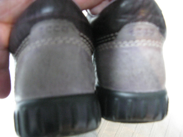 chaussures fille Ecco taille 25 enfant dans Enfants et jeunesse  à Longueuil/Rive Sud - Image 3