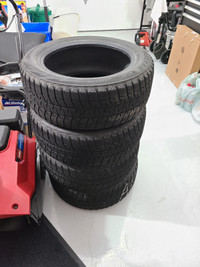 Bridgestone Blizzak WS80 205/55/R16 Winter Tires