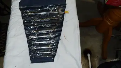 11 piece Metric Combination Wrench Set, View more