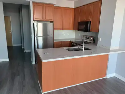 Beautiful condo for rent in Central Mississauga, opposite of city hall Condo includes one bedroom wi...