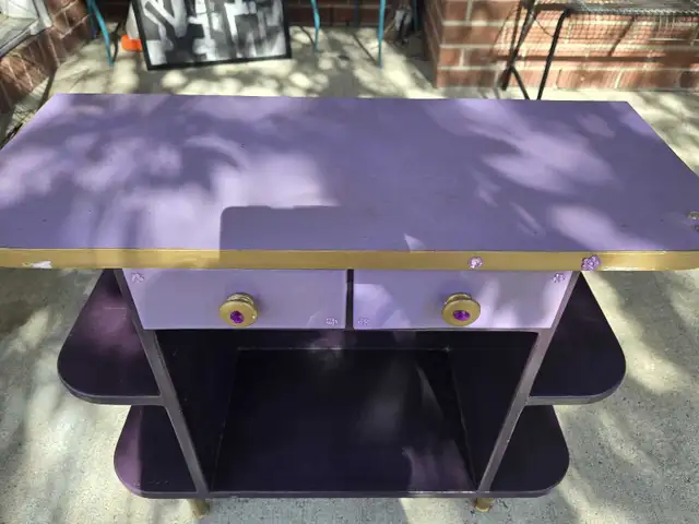 Cute antique vintage purple and gold shelf in Bookcases & Shelving Units in Ottawa - Image 5