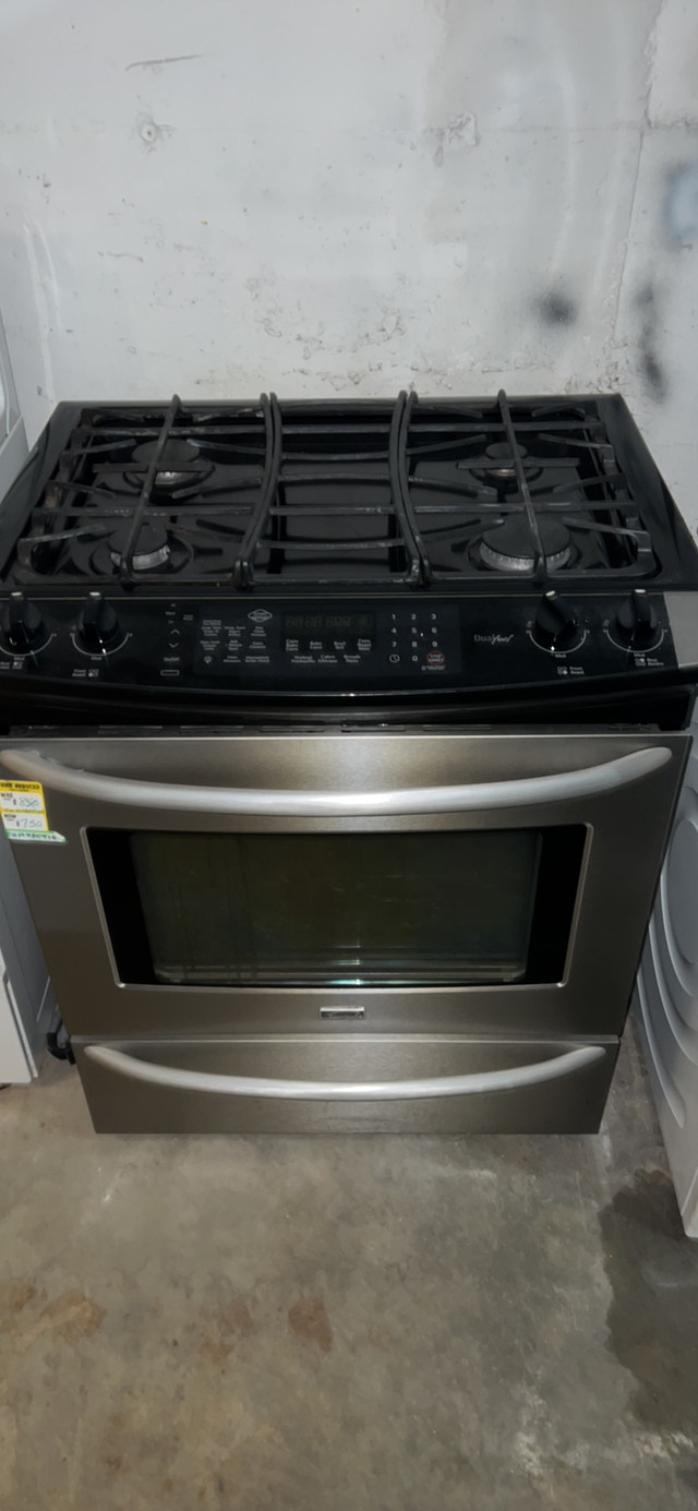 The wise stop huge selection of major appliances    in Refrigerators in Kingston - Image 3