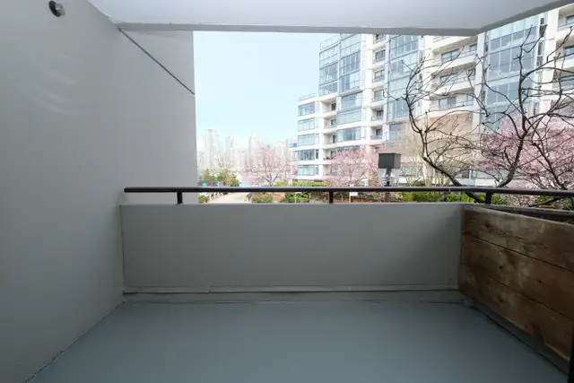 Two Bedroom Apartments for Rent Next to Seawall